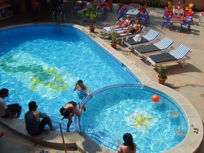 Oyo 7216 Kris Resort Goa エクステリア 写真